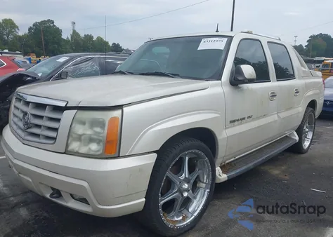 2002 Cadillac Escalade Ext Standard z USA, uszkodzony, nr VIN 3GYEK63N62G275469